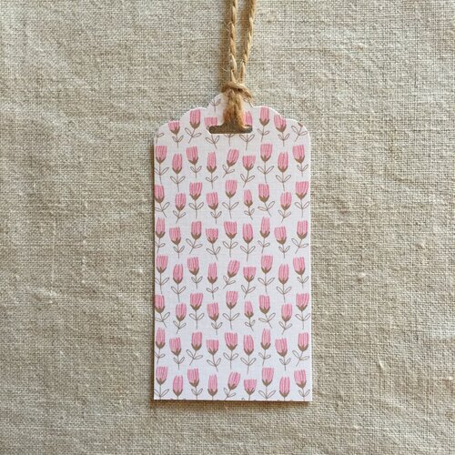 Pinky Flowers Gift Tag